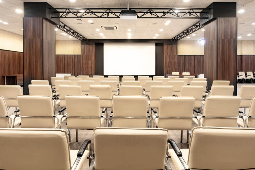 Furniture, Decor, and Cleanliness