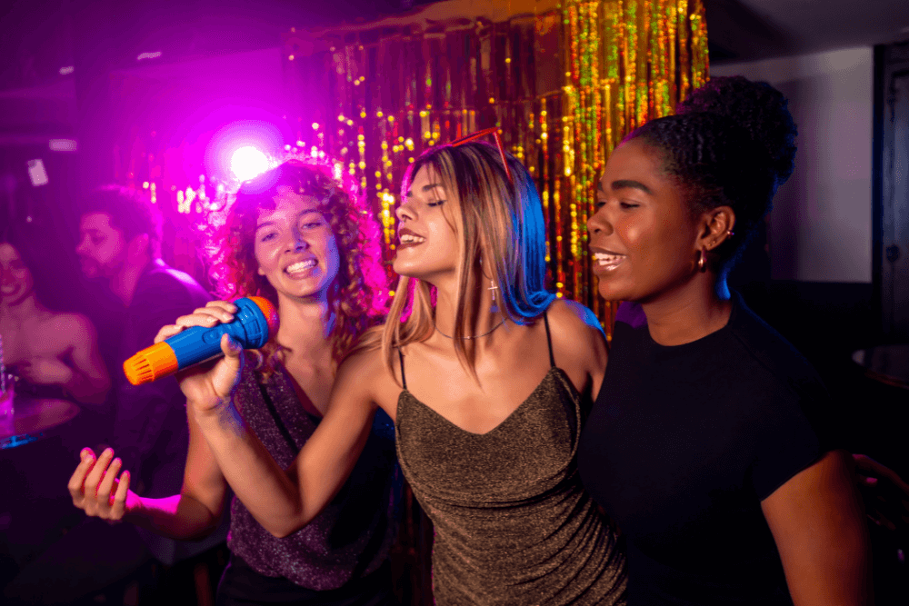 Choosing Outfits Based on Venue Style