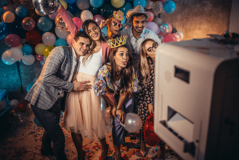 Games That Enhance the Karaoke Experience